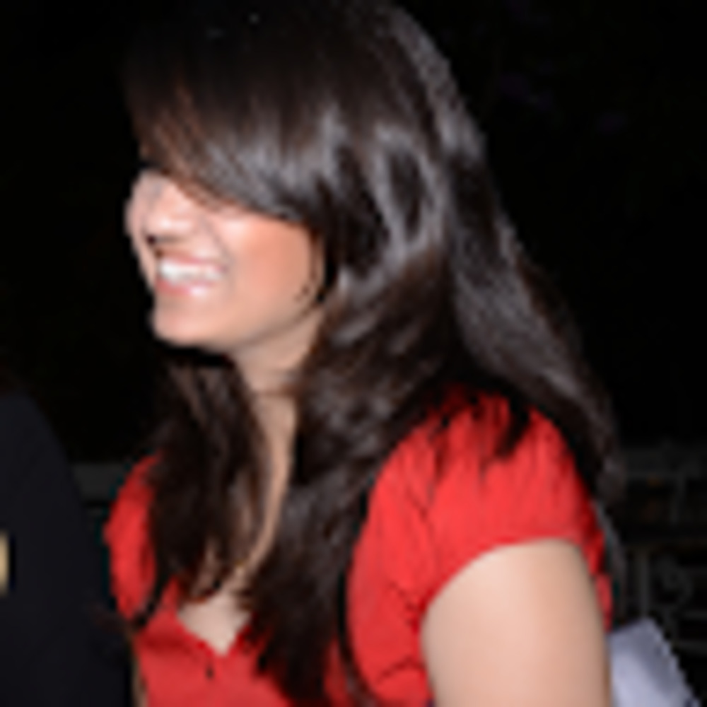 Meet your Posher, Anushka